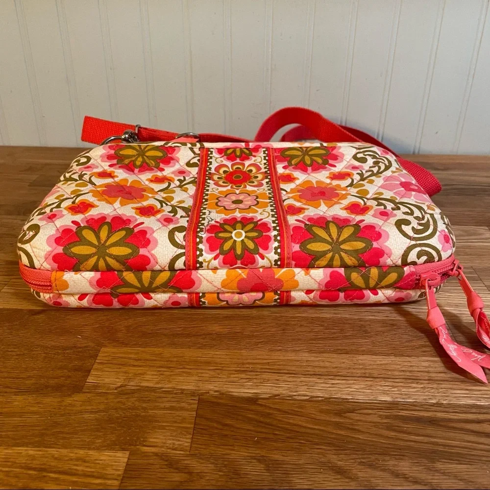 Vera Bradley Tablet/E-Reader Case